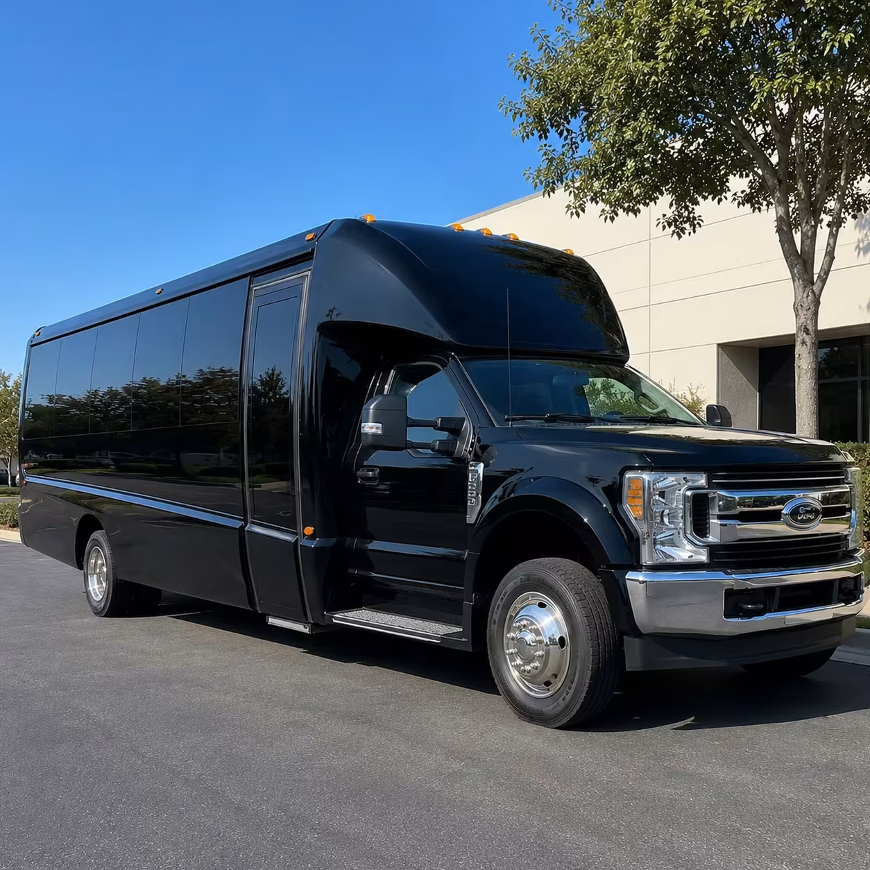15 passenger minibus