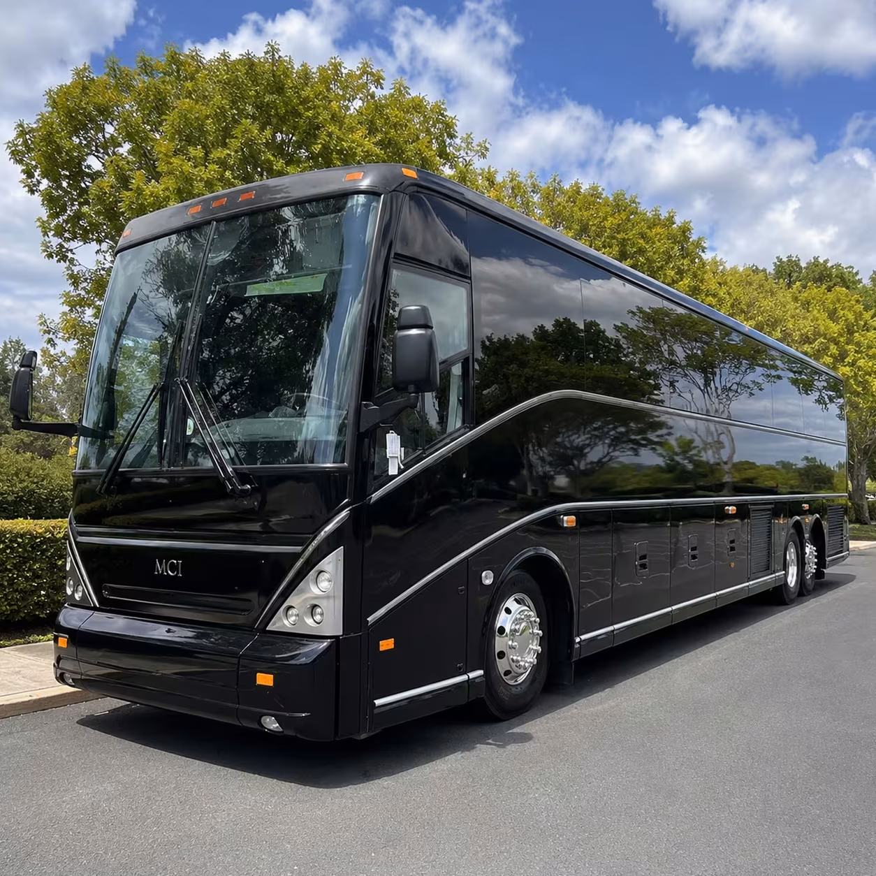 rent a long distance charter bus in springdale online