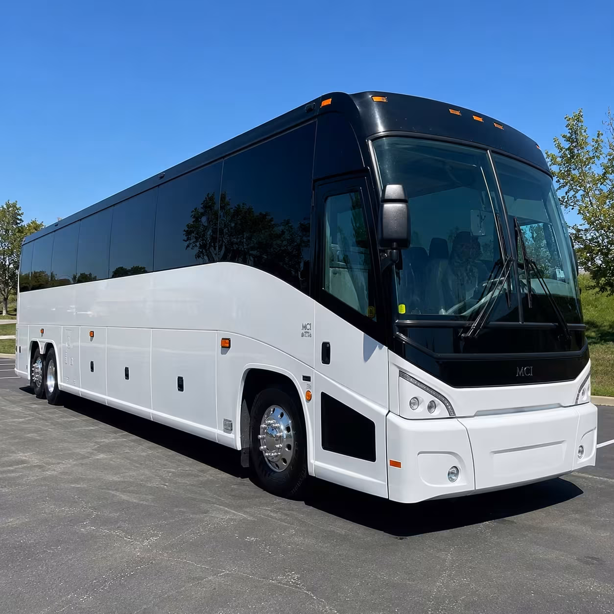 springdale bus rentals for group airport transfers at xna