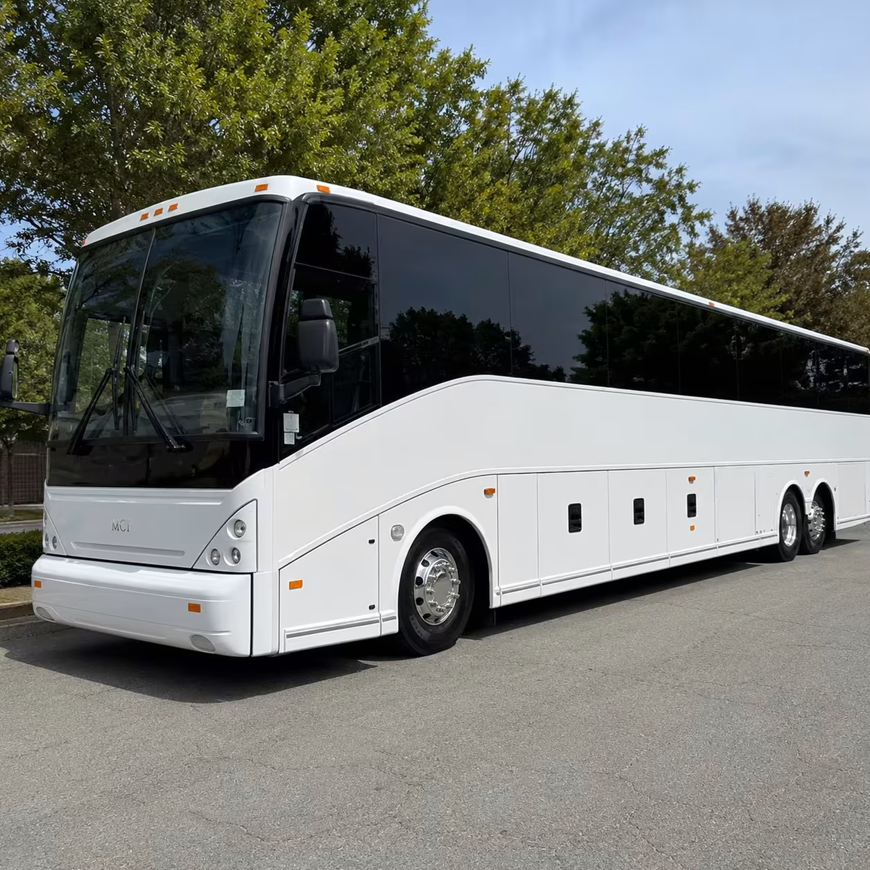 springdale corporate airport shuttle buses for xna travel