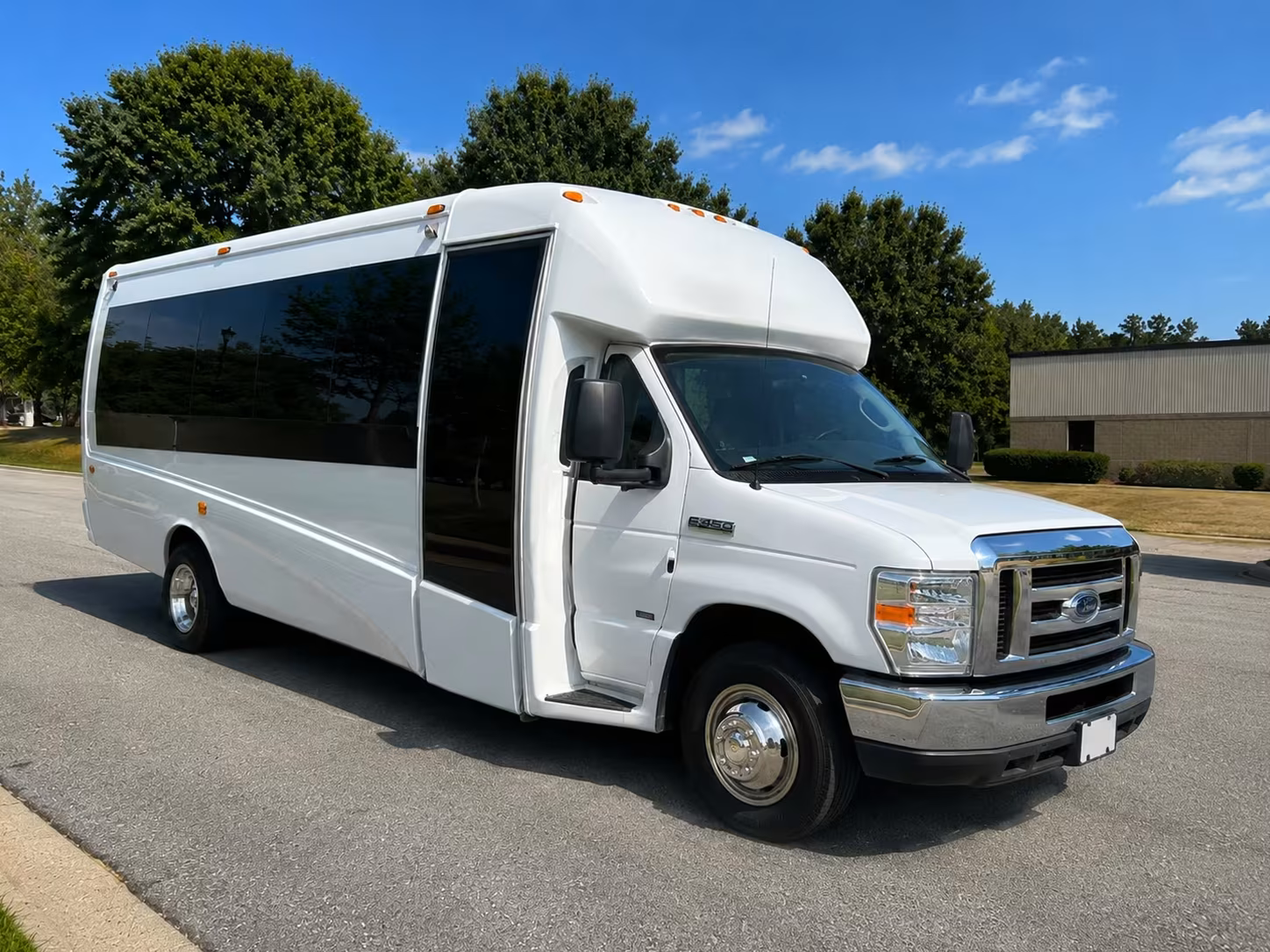 springdale minibus rentals for scout and youth group trips