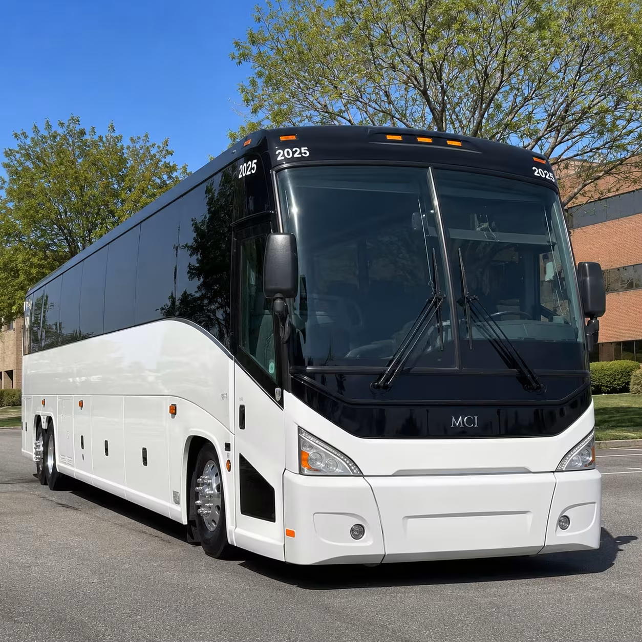 springdale shuttle buses for bentonville festival weekends